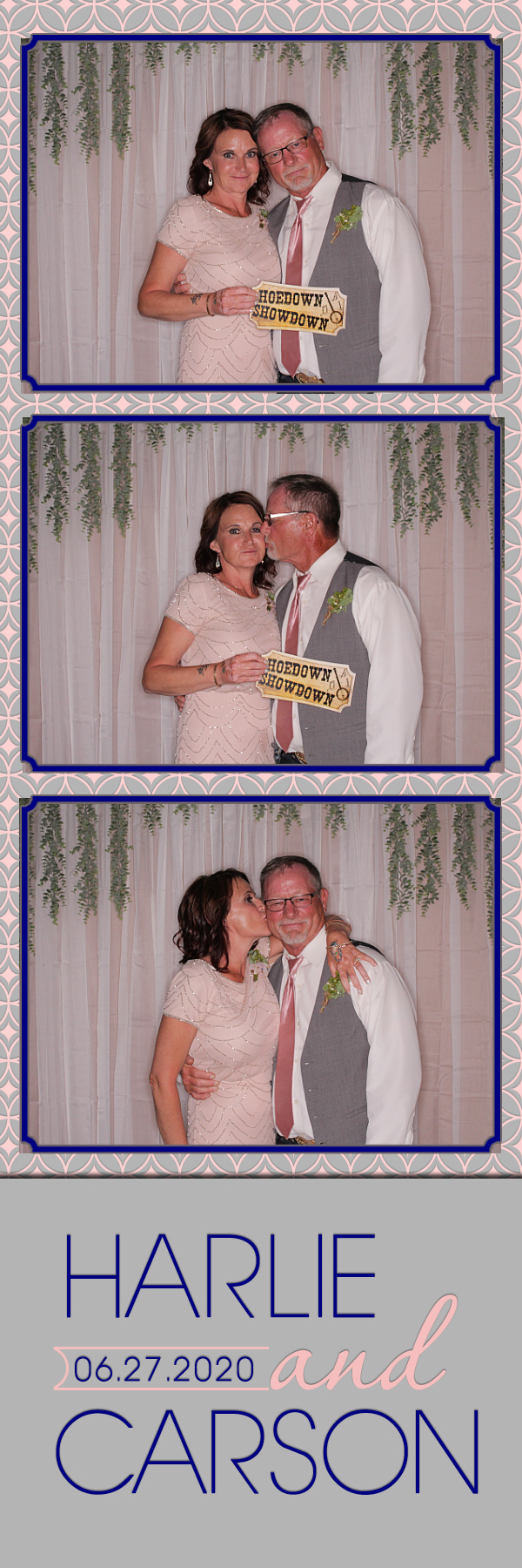 Carson and Harlie's Wedding | View more photos from the event at gallery.photoboothbillings.com/u/PhotoBoothBillings/Carson-and-Harlies-Wedding